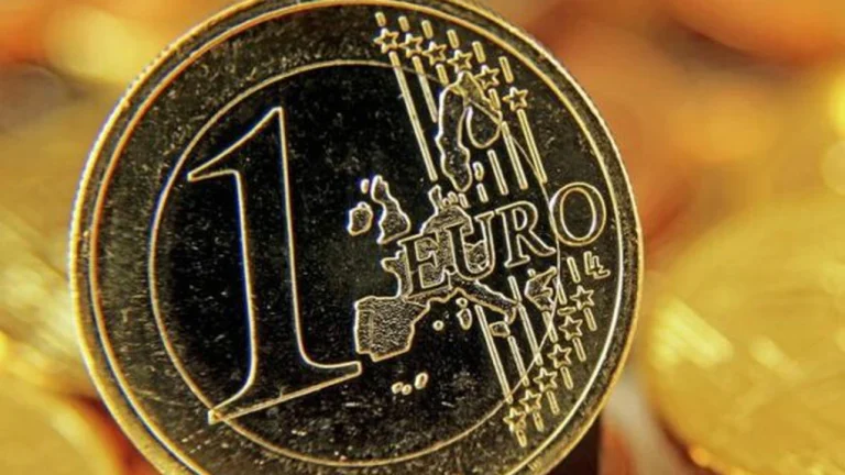 România înregistrează una dintre cele mai mari creșteri ale datoriei guvernamentale din Uniunea Europeană, pe fondul unui nivel al datoriei publice de 88,5% din PIB în zona euro
